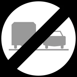 End of the overtaking prohibition for trucks.