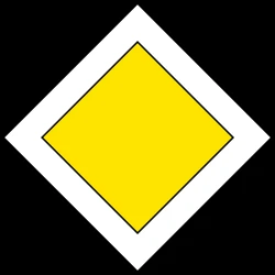 Begin of a priority road.