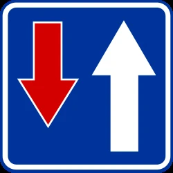 Road narrowing, oncoming drivers have to give way.